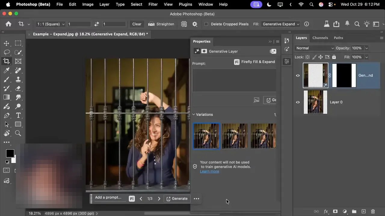 Interfață Adobe Photoshop (Beta) cu Generative Layer activ, previzualizări de variații și canvasul arătând extinderea generativă.